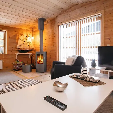 4 Person In Bl Vand Tatil Evi Ho