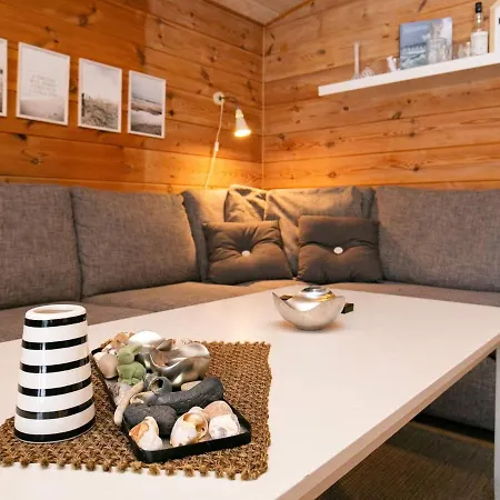 4 Person In Bl Vand Tatil Evi